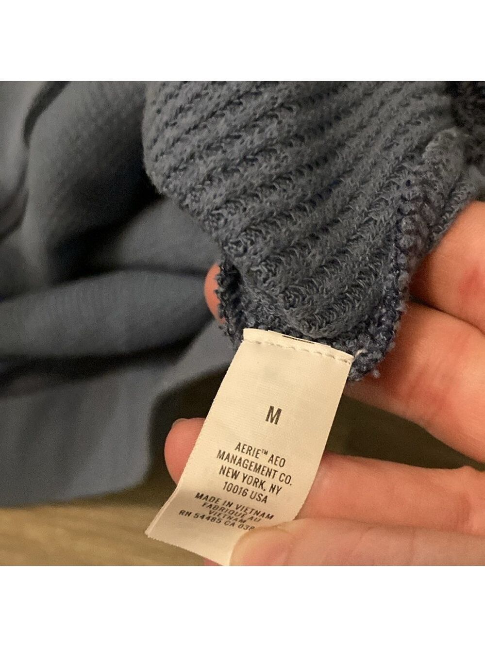 Aerie oversized waffle knit hooded pullover size medium - Picture 3 of 6